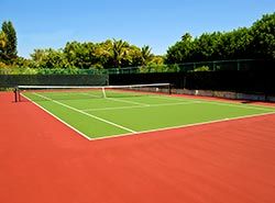 Great training facilities in Spain for clubs on tennis camps in Barcelona
