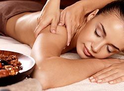 Activities in Barcelona - Teambuilding in Barcelona - Massage